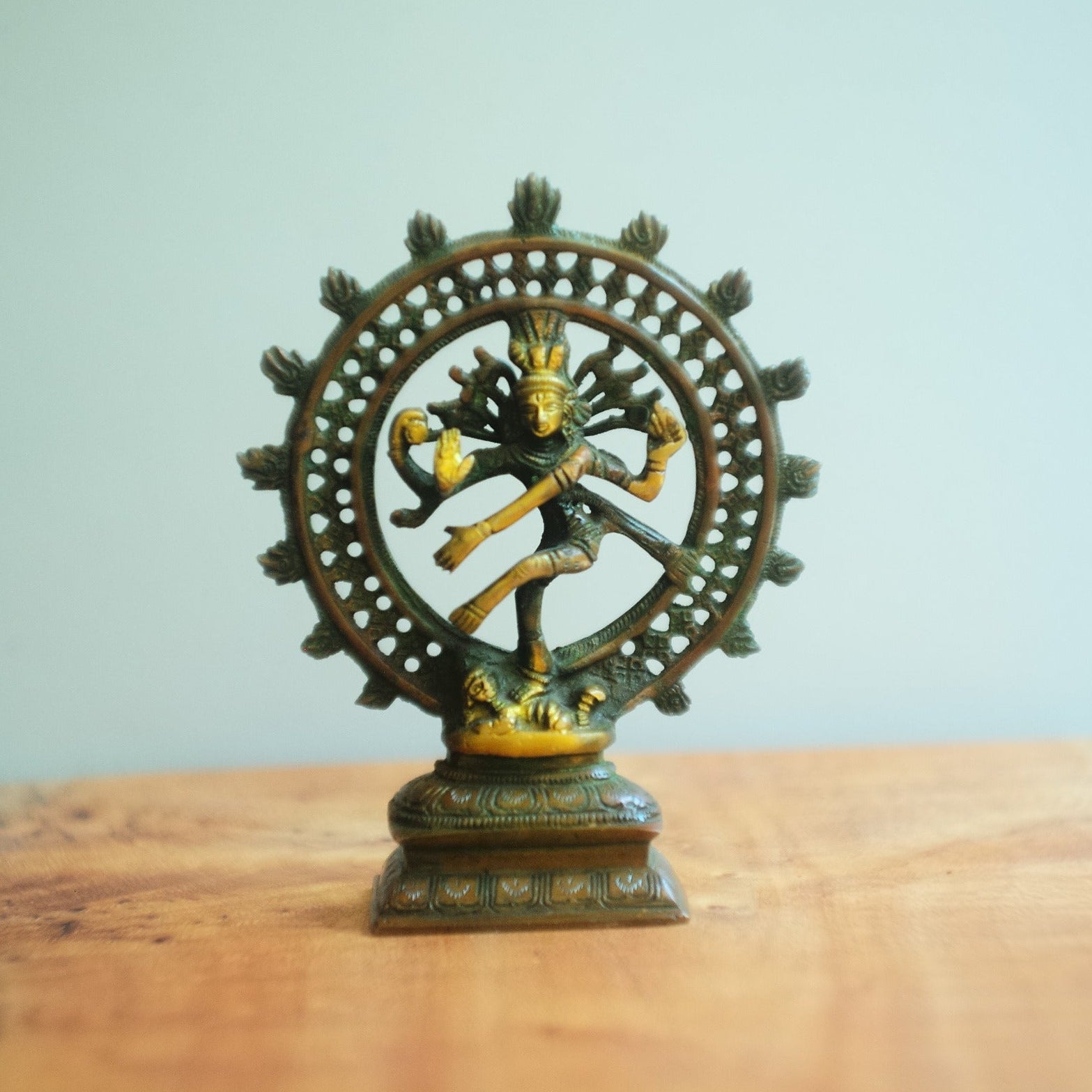 Śiva Nāṭarāja शिव नटराज